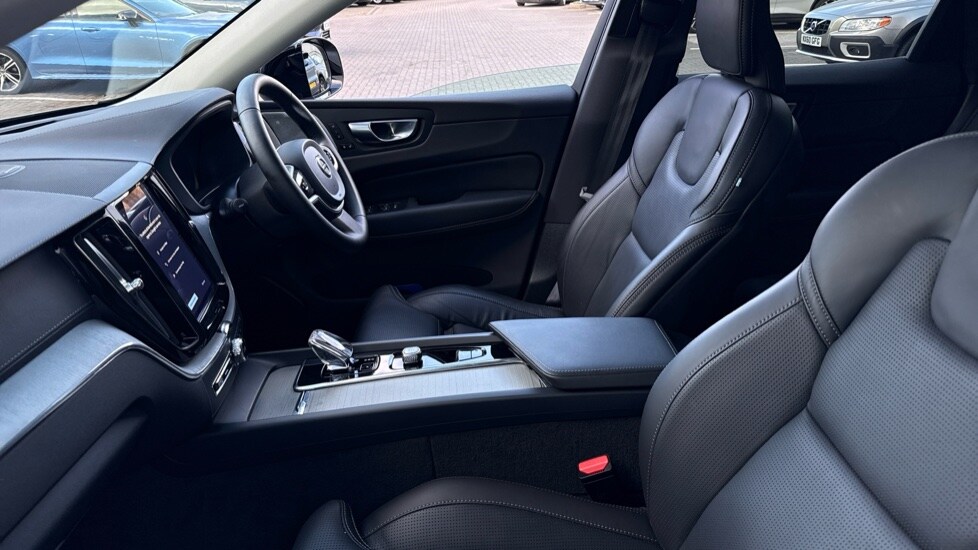 Used Volvo XC60 2025 for sale - 76568114: Photo 37