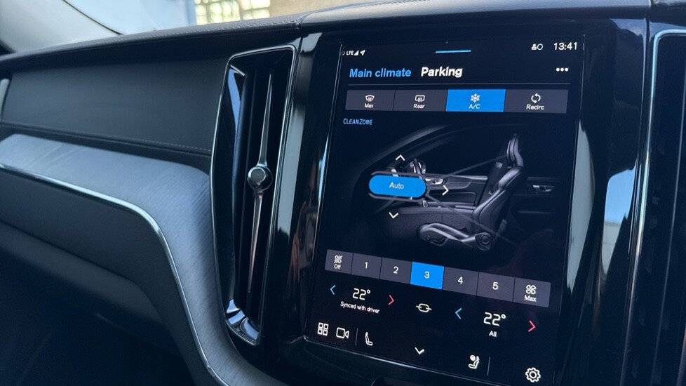 Used Volvo XC60 2025 for sale - 76568114: Photo 55