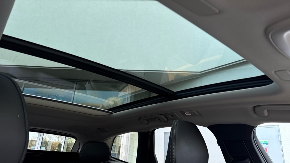 Used Volvo XC60 2025 for sale - 76568114: Photo 58