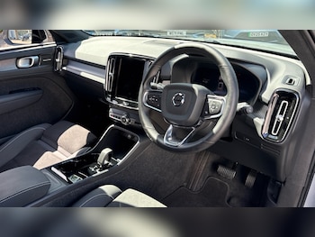 Used Volvo EX40 2025 for sale - 78844363: Photo