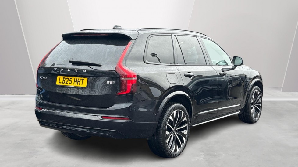 Used Volvo XC90 2025 for sale - 77982982: Photo 2