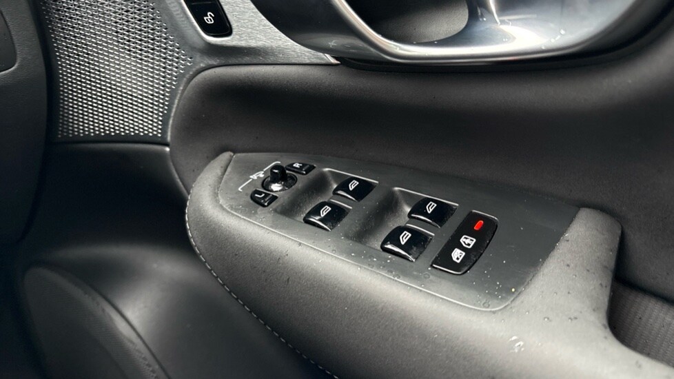 Used Volvo XC90 2025 for sale - 77982982: Photo 24