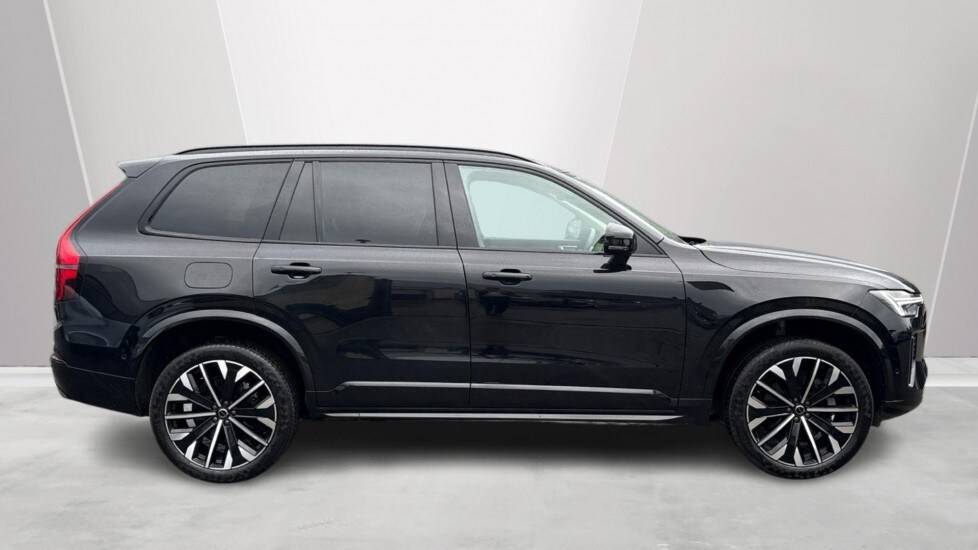 Used Volvo XC90 2025 for sale - 77982982: Photo 3