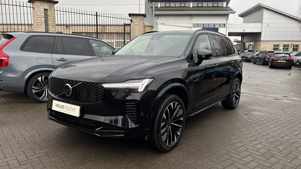 Used Volvo XC90 2025 for sale - 77982982: Photo 36