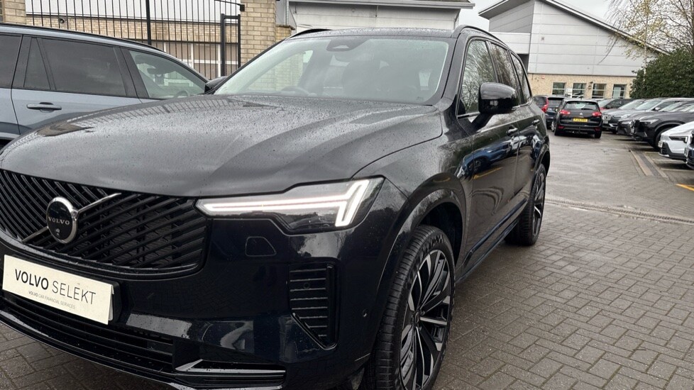 Used Volvo XC90 2025 for sale - 77982982: Photo 38