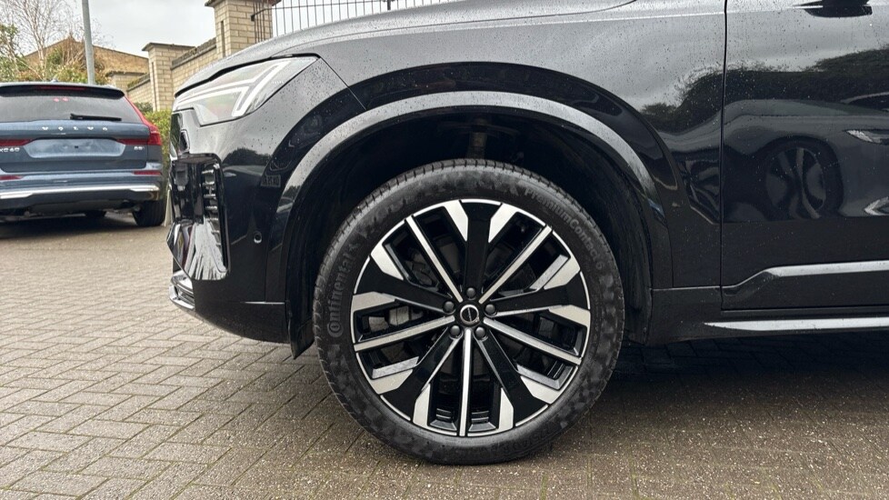 Used Volvo XC90 2025 for sale - 77982982: Photo 9