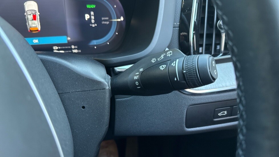 Used Volvo XC60 2025 for sale - 76438099: Photo 20