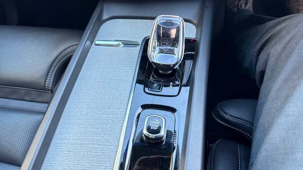 Used Volvo XC60 2025 for sale - 76438099: Photo 23