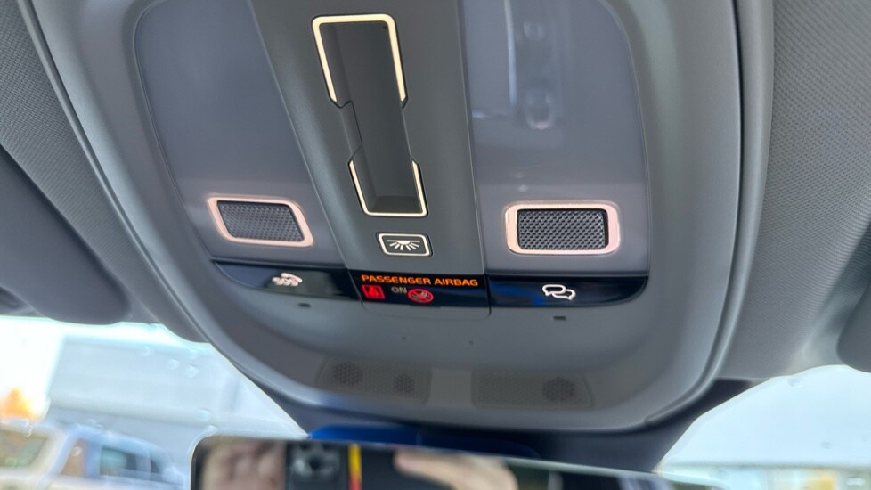 Used Volvo XC60 2025 for sale - 76438099: Photo 25