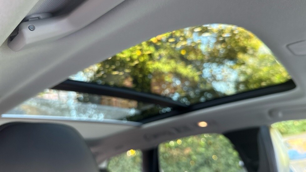 Used Volvo XC60 2025 for sale - 76438099: Photo 28