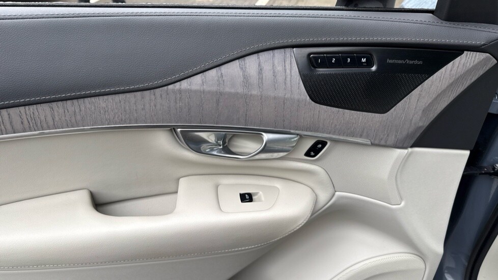 Used Volvo XC90 2022 for sale - 77531996: Photo 29