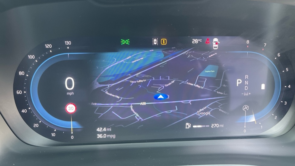 Used Volvo XC40 2024 for sale - 76533847: Photo 11