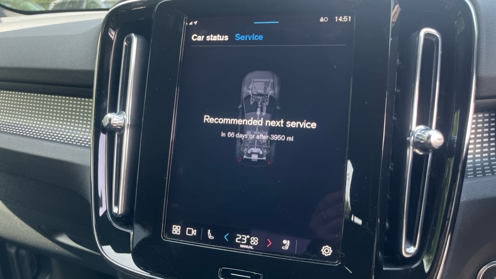 Used Volvo XC40 2024 for sale - 76533847: Photo 14