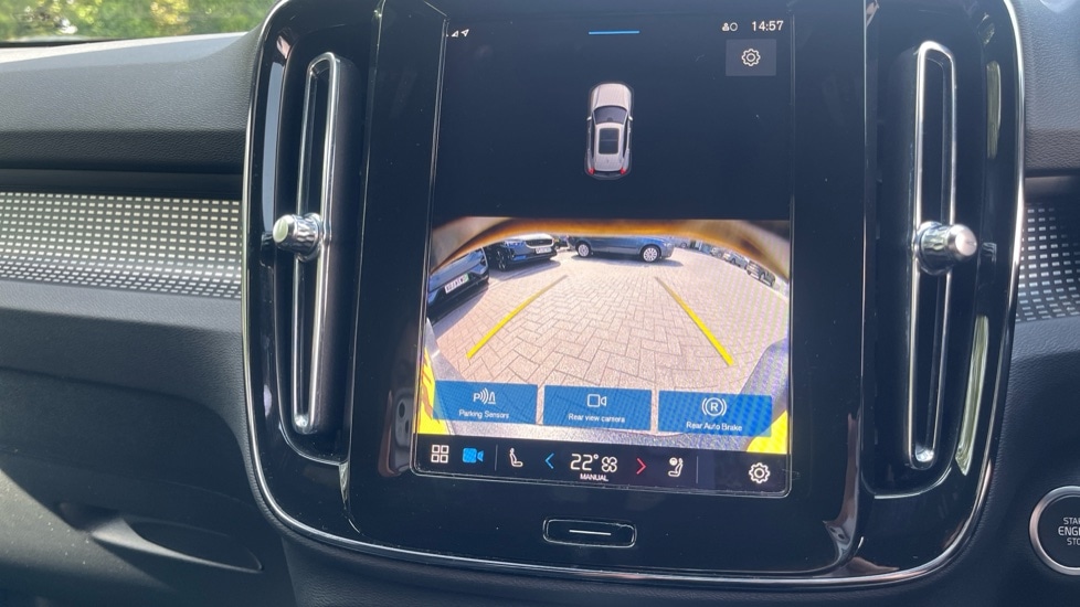 Used Volvo XC40 2024 for sale - 76533847: Photo 32