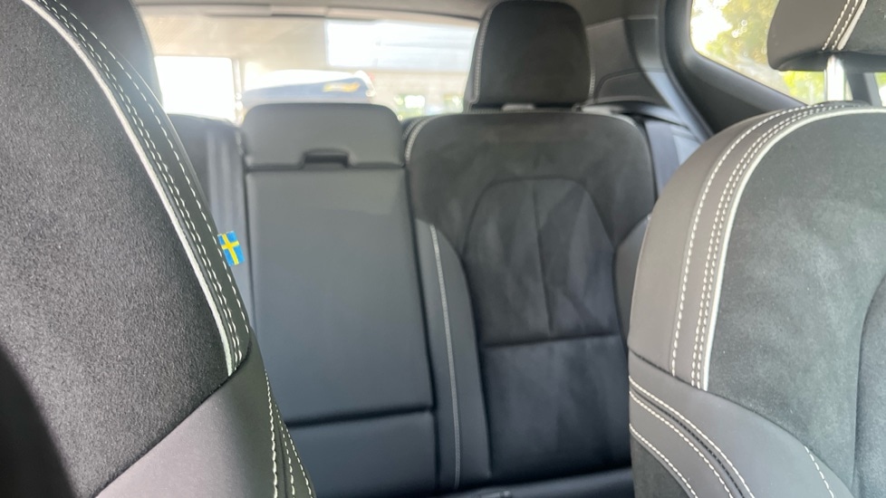 Used Volvo XC40 2024 for sale - 76533847: Photo 37