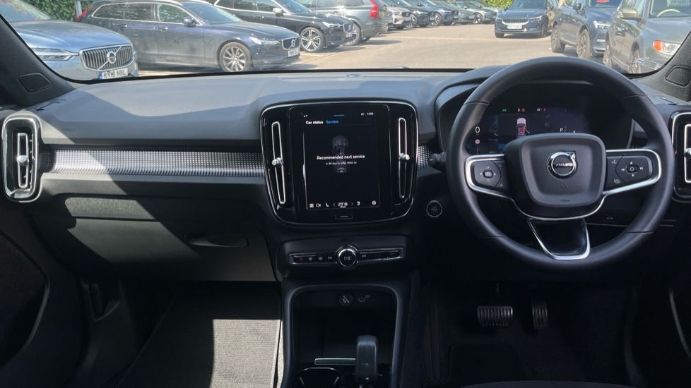 Used Volvo XC40 2024 for sale - 76533847: Photo 5