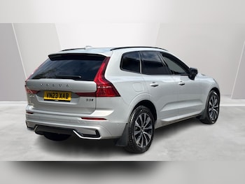 Used Volvo XC60 2023 for sale - 79465408: Photo