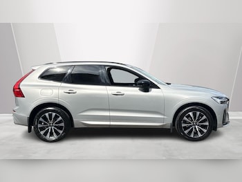 Used Volvo XC60 2023 for sale - 79465408: Photo