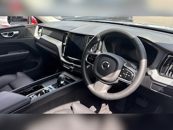 Used Volvo XC60 2023 for sale - 79465408: Photo
