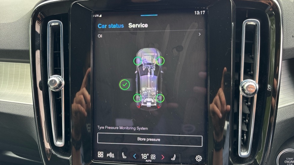 Used Volvo XC40 2023 for sale - 76523506: Photo 14