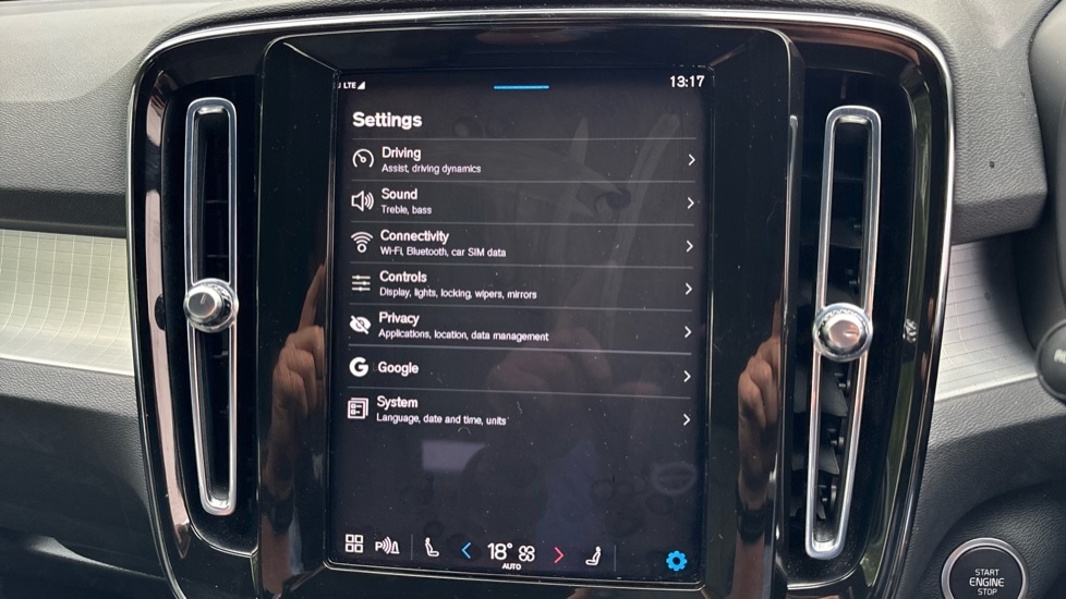 Used Volvo XC40 2023 for sale - 76523506: Photo 17