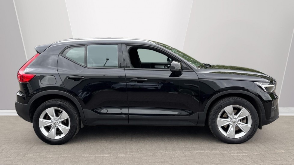 Used Volvo XC40 2023 for sale - 76523506: Photo 3