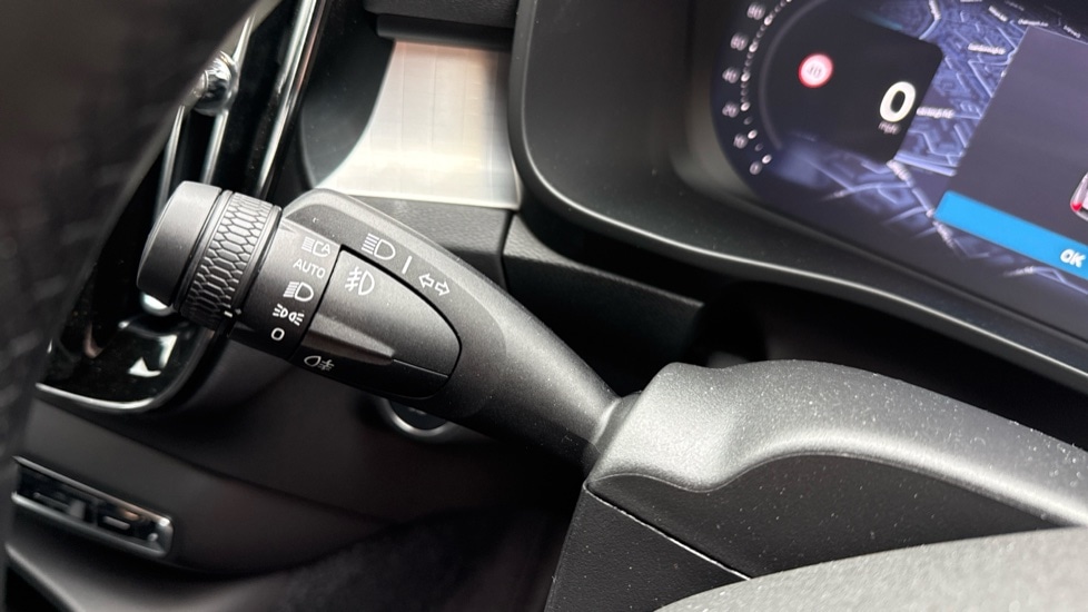 Used Volvo XC40 2025 for sale - 76066949: Photo 29