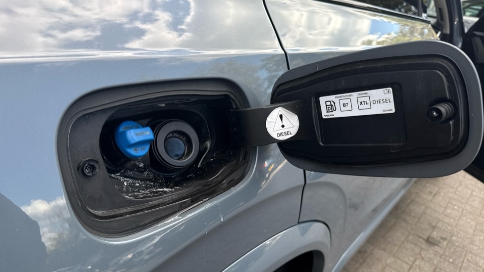 Used Volvo XC90 2022 for sale - 77018343: Photo 40