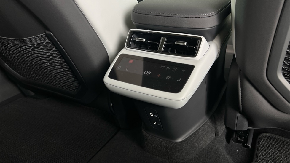 Used Polestar Polestar 4 2025 for sale - 76773150: Photo 20