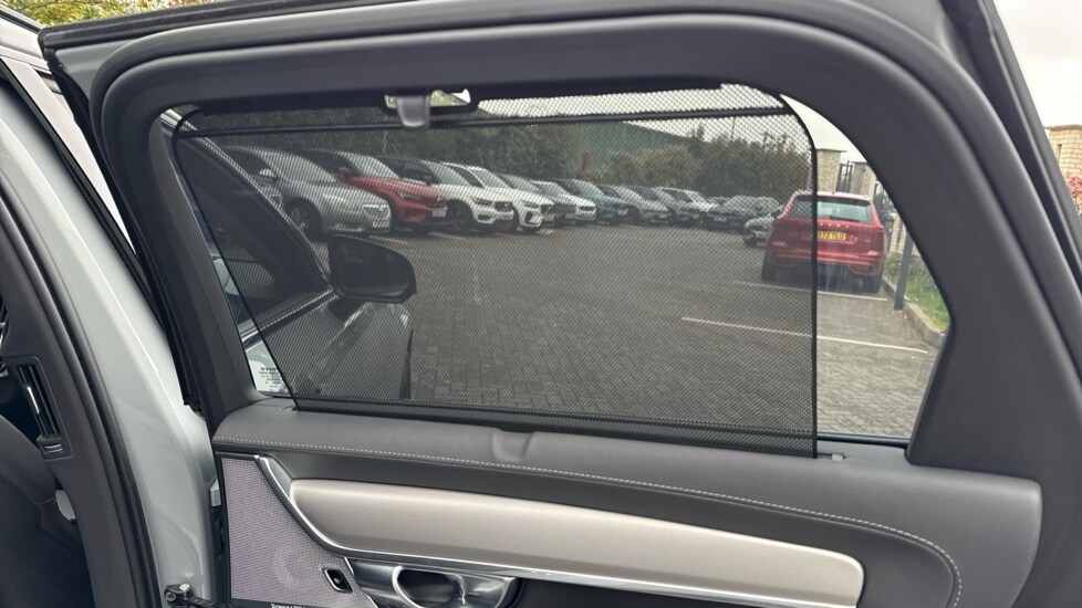 Used Volvo V90 2025 for sale - 76015032: Photo 19
