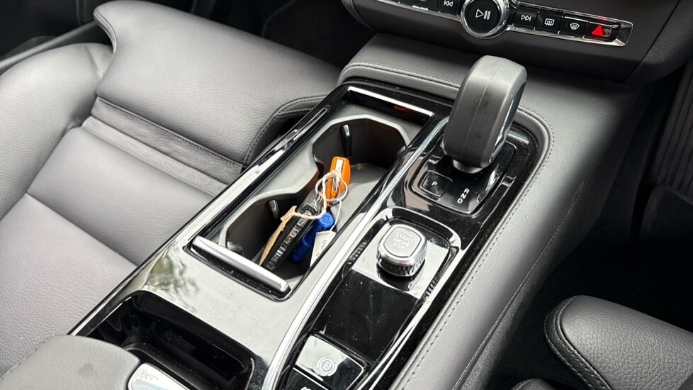 Used Volvo V90 2025 for sale - 76015032: Photo 28