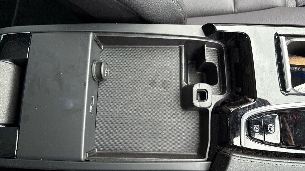 Used Volvo V90 2025 for sale - 76015032: Photo 29