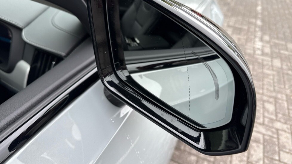 Used Volvo V90 2025 for sale - 76015032: Photo 41