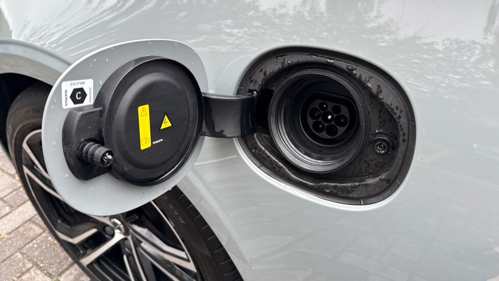 Used Volvo V90 2025 for sale - 76015032: Photo 45