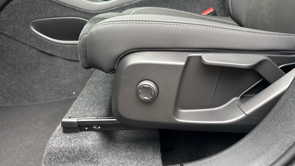 Used Volvo XC40 2024 for sale - 78022199: Photo 20