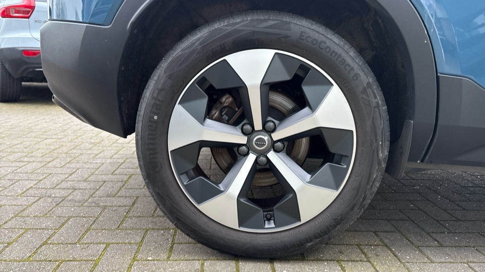 Used Volvo XC40 2024 for sale - 78022199: Photo 25