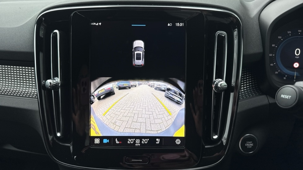 Used Volvo XC40 2024 for sale - 78022199: Photo 31