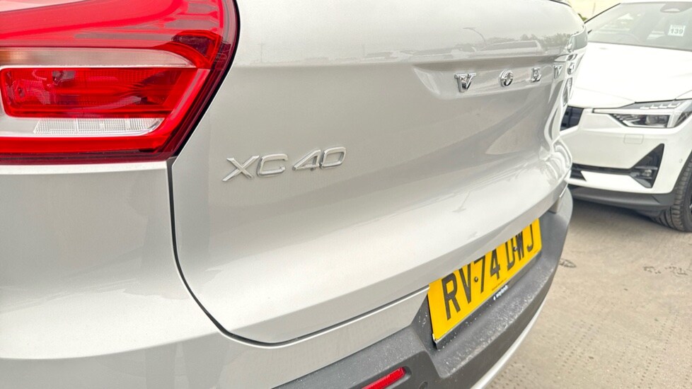 Used Volvo XC40 2025 for sale - 75796827: Photo 19