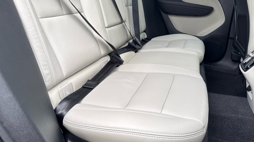 Used Volvo XC40 2025 for sale - 75796827: Photo 28