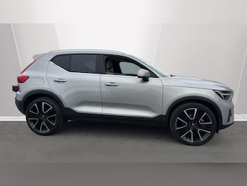 Used Volvo XC40 2025 for sale - 75796827: Photo