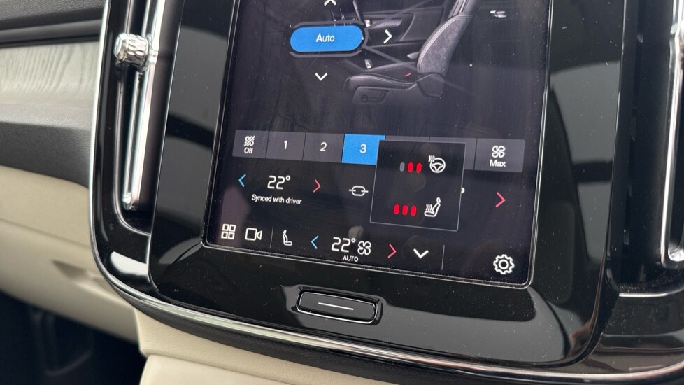 Used Volvo XC40 2025 for sale - 75796827: Photo 48