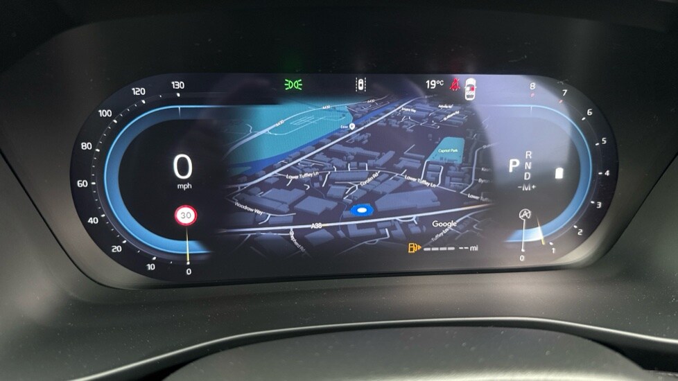 Used Volvo XC40 2025 for sale - 75796827: Photo 50