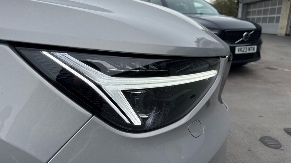 Used Volvo XC40 2025 for sale - 75796827: Photo 51