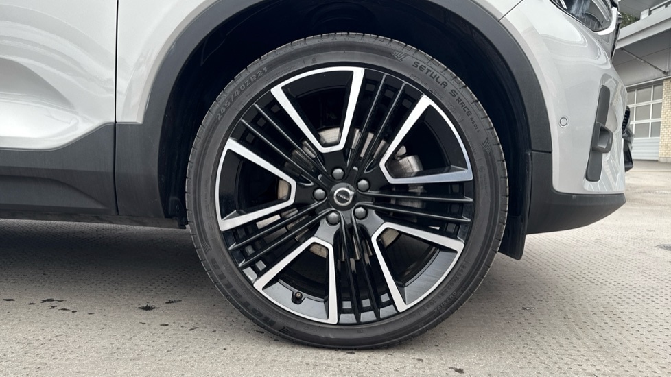 Used Volvo XC40 2025 for sale - 75796827: Photo 9