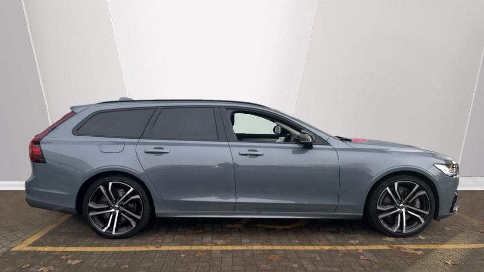 Used Volvo V90 2023 for sale - 76842011: Photo 3