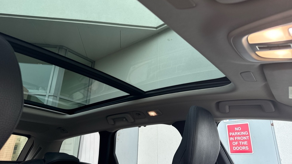 Used Volvo V90 2023 for sale - 76842011: Photo 39