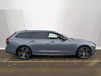 Used Volvo V90 2023 for sale - 76842011: Photo