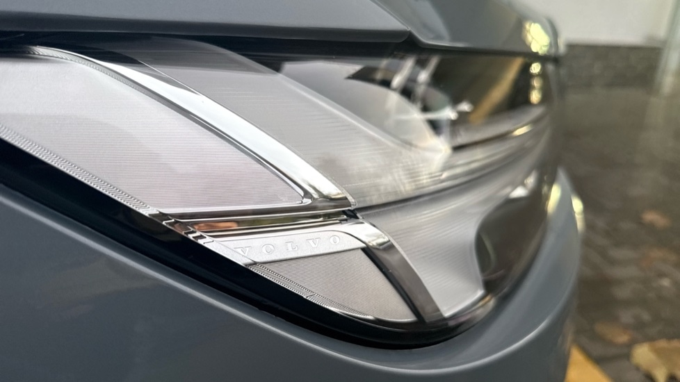 Used Volvo V90 2023 for sale - 76842011: Photo 44