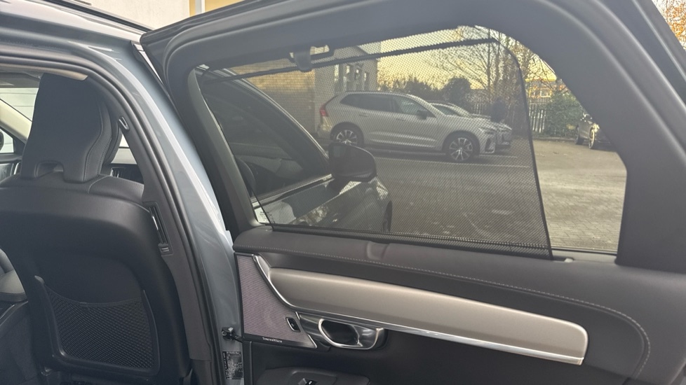 Used Volvo V90 2023 for sale - 76842011: Photo 49