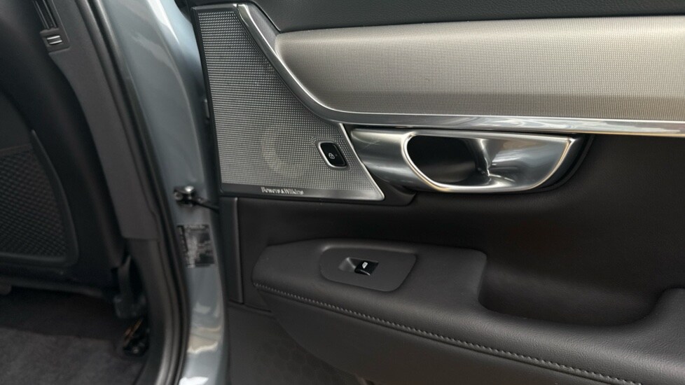 Used Volvo V90 2023 for sale - 76842011: Photo 50